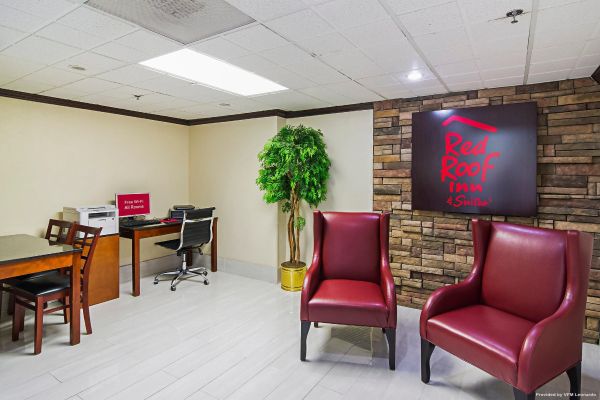 Hotel Red Roof Suites Fayetteville-Fort Bragg